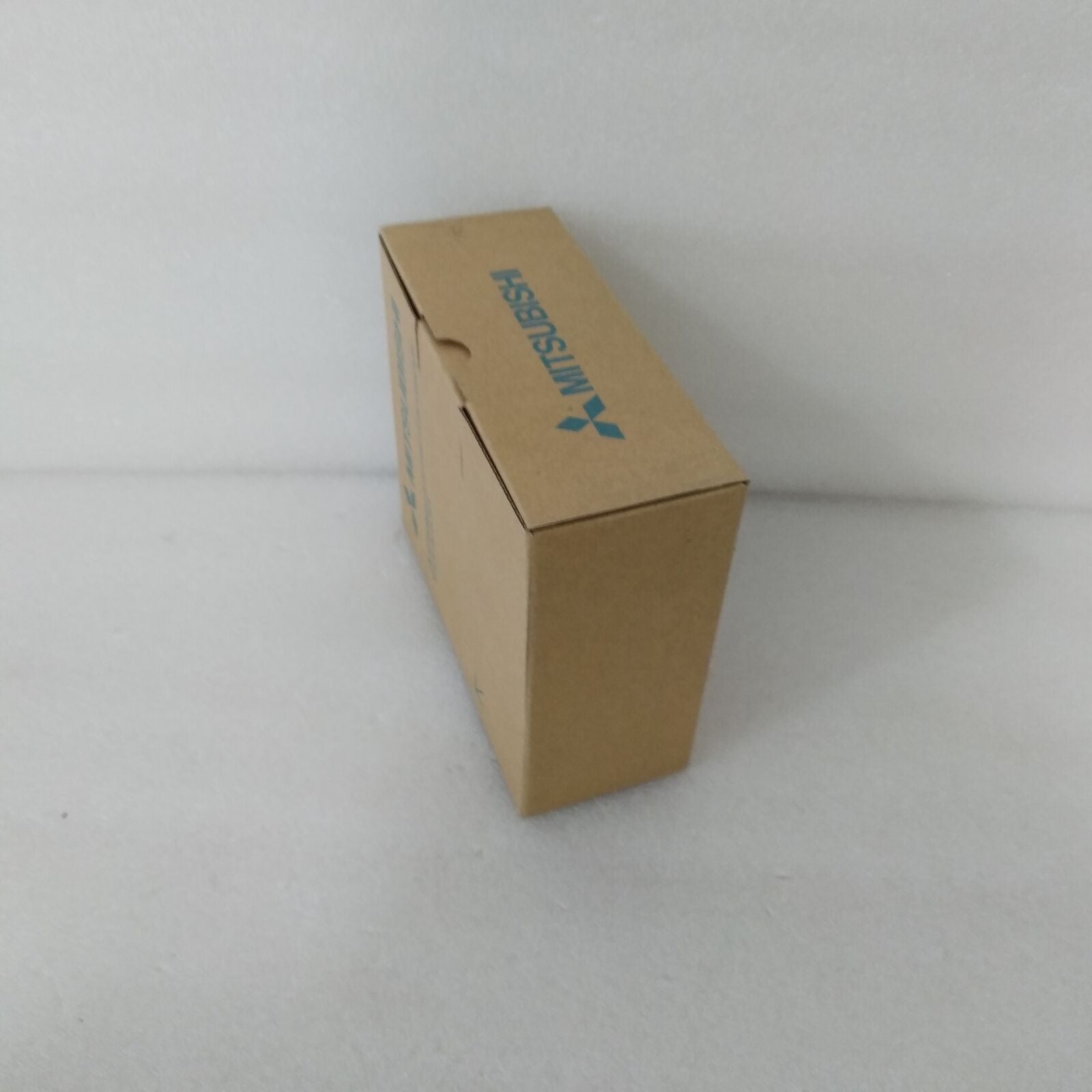 MITSUBISHI SERVO DRIVE MR-C20A: 24-Hour Sentence within - MITSUBISHI