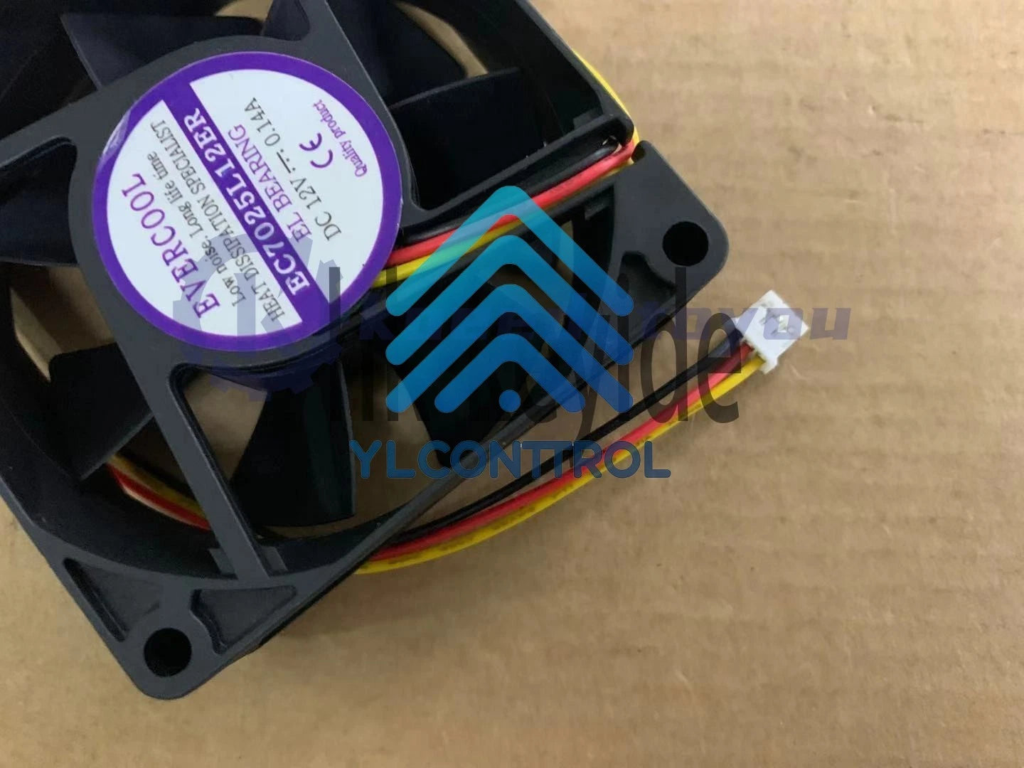 1PCS EVERCOOL EC7025L12ER 7cm 7025 12V 0.14A 3-wire cooling fan