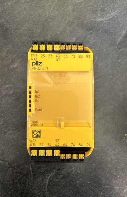 Pilz Safety Relay PNOZs11 24VDC 8 NO & 1 NC Contact - PILZ