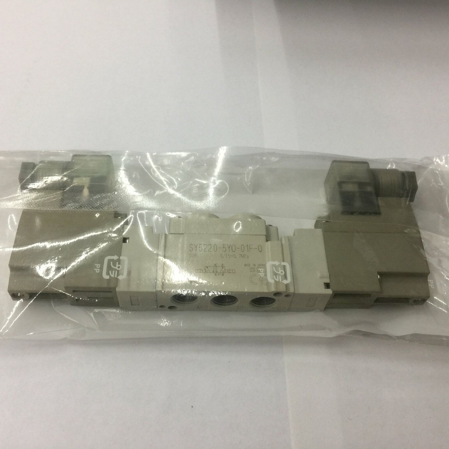 Solenoid Valve SY5220-5Y0-01F-Q - ONE
