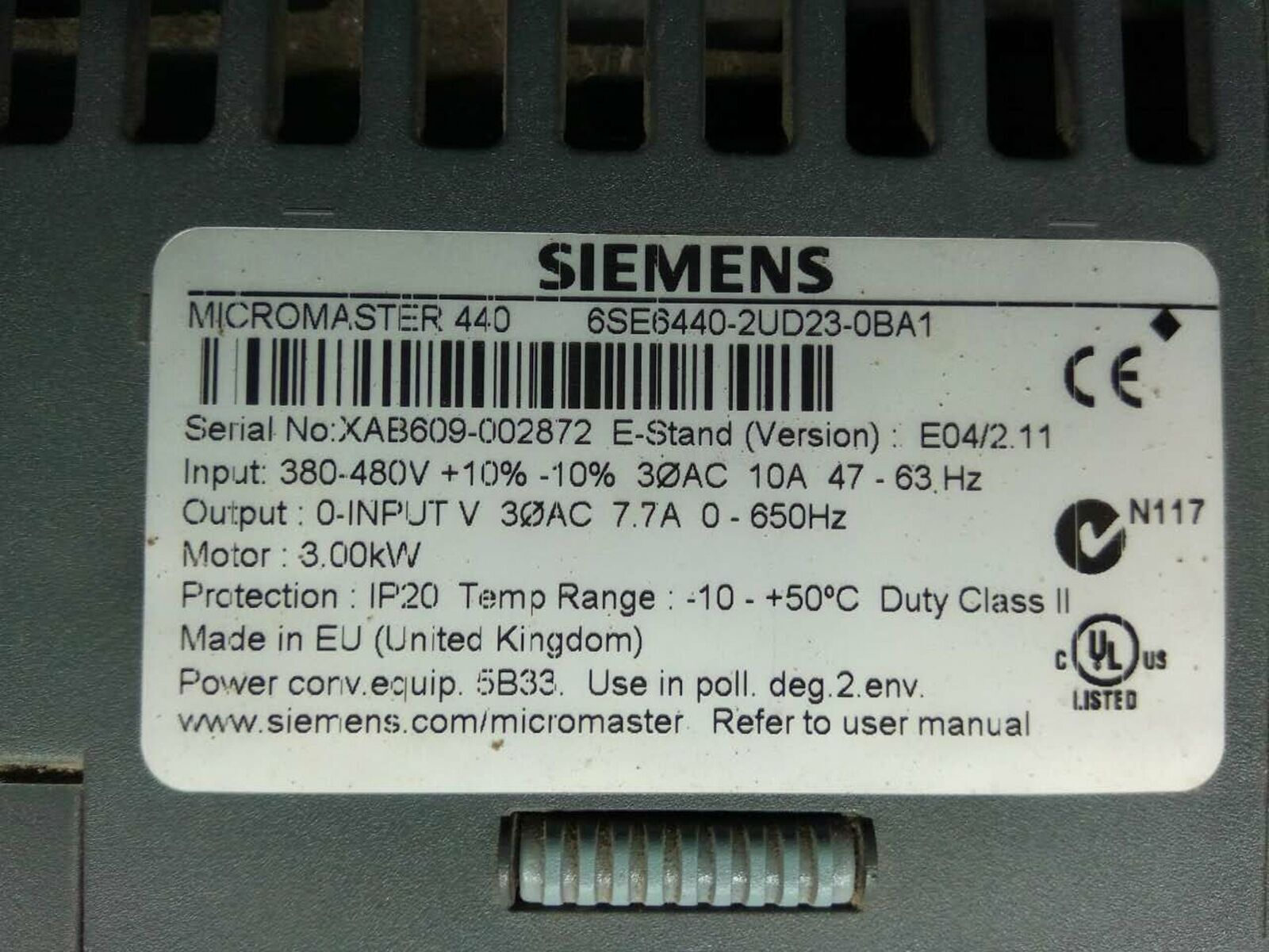 used ONE  Siemens 6SE6440-2UD23-0BA1 6SE64402UD230BA1 Tested Good