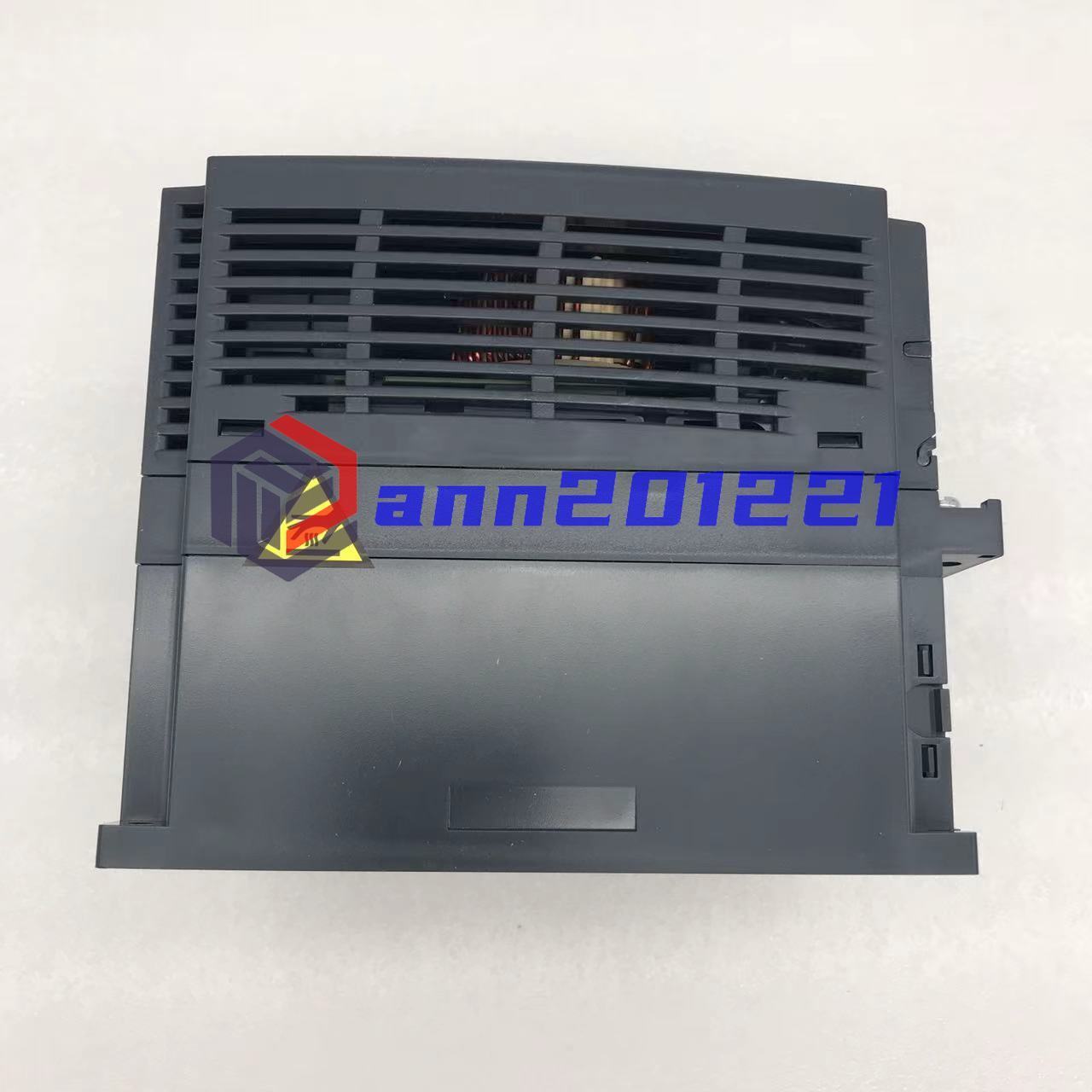 new 1PC  Toshiba Inverter  Upgrade version VFS15-4022PL1-CH