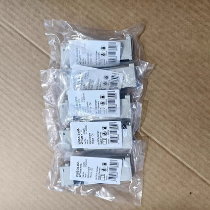 1PC Festo VUVG-S14-M52-AZT-G18-1T1L 573470 Solenoid Valve Free Shipping
