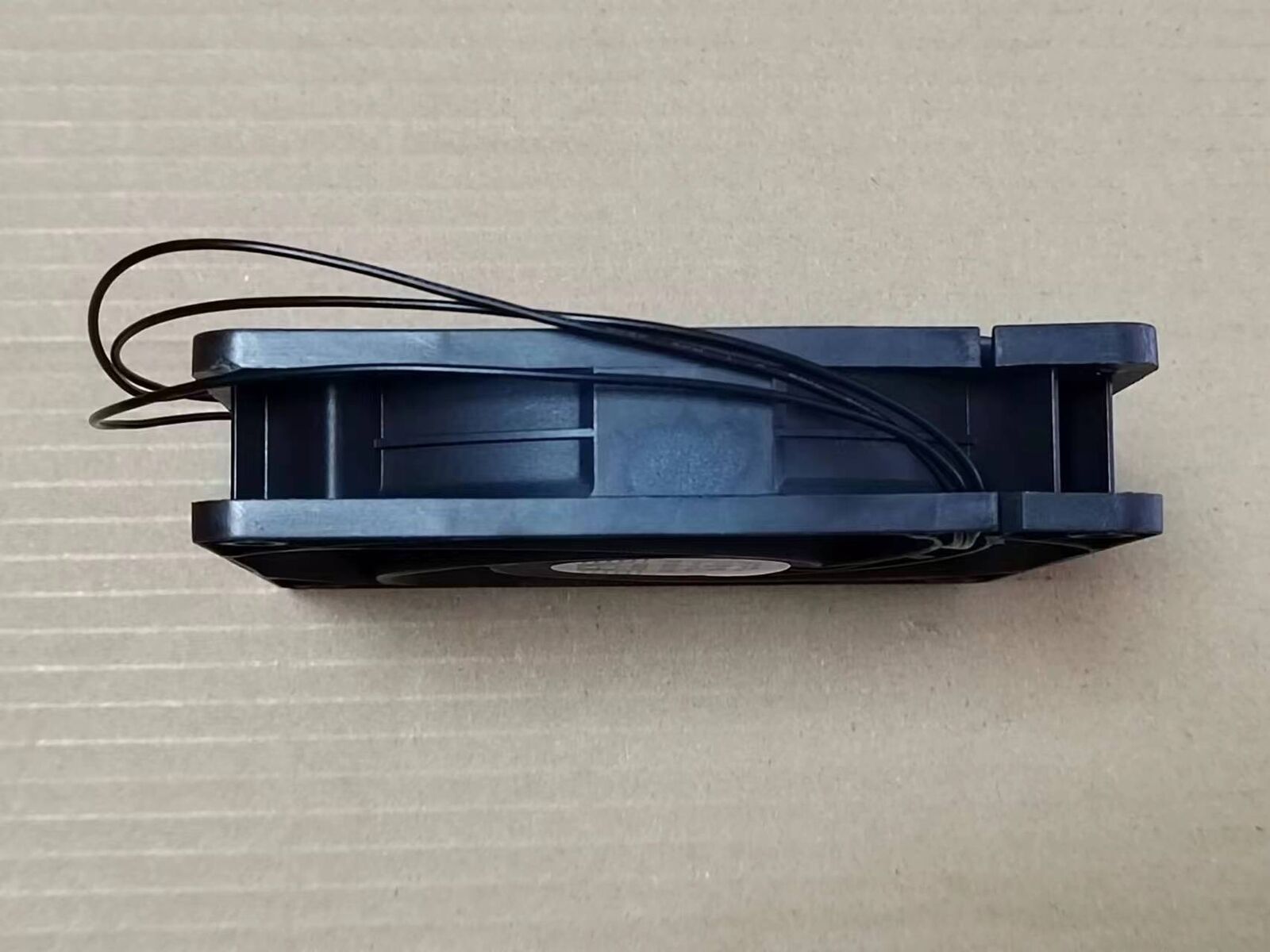 Protechnic MGT12012XB-O25 12V 0.52A 12CM 3-wire cooling fan - PROTECHNIC