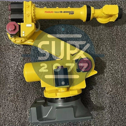 1PCS Fanuc R-2000iC R-2000iC/210F Robot Model #su