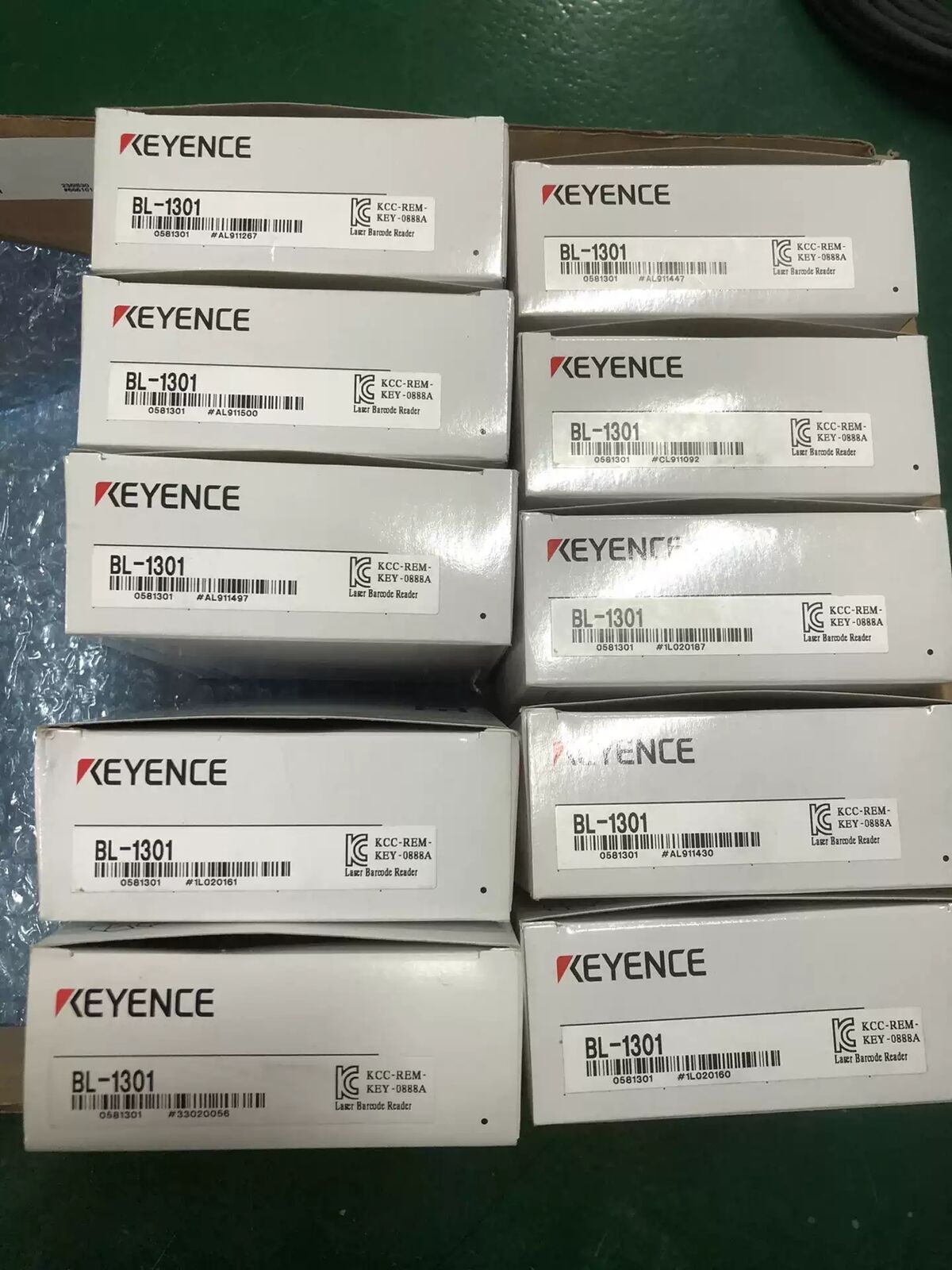 KEYENCE BL-1301 Digital Barcode Reader - KEYENCE