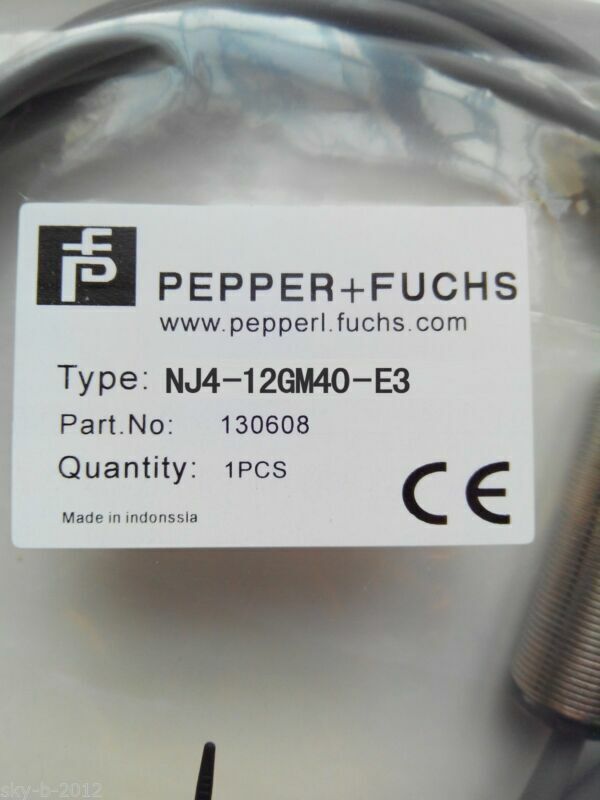One Proximity Switch NJ4-12GM40-E3 - PEPPERL+ FUCHS