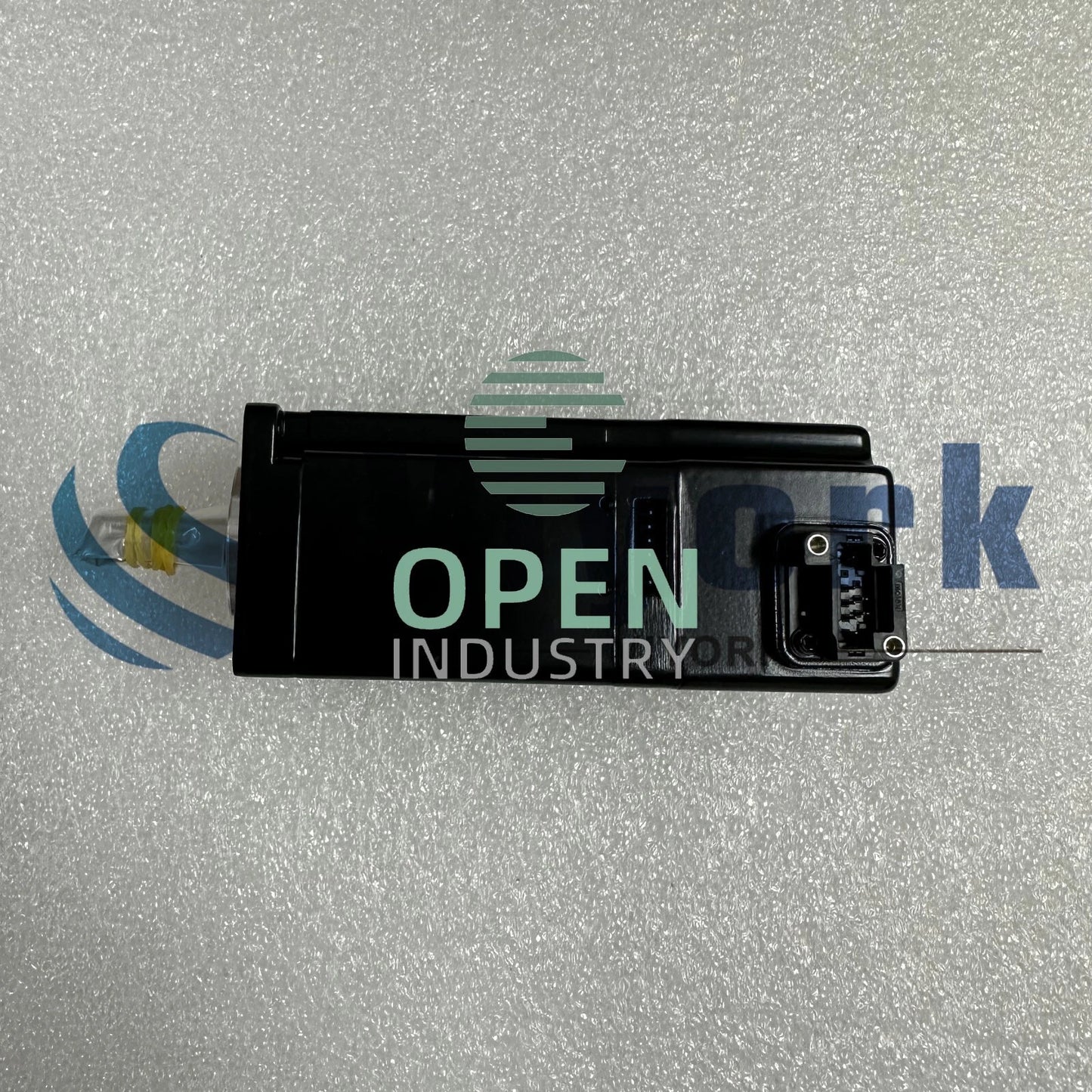 1PCS Yaskawa SGMAS-C2ACA61 AC SERVO MOTOR