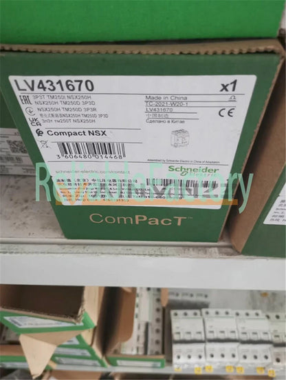 1PC Circuit Breaker LV431670