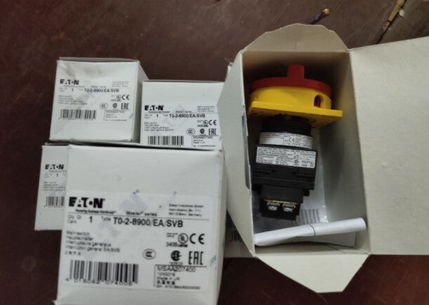 1PCS Eaton Moeller T0-2-8900/EA/SVB Main Switch In Box