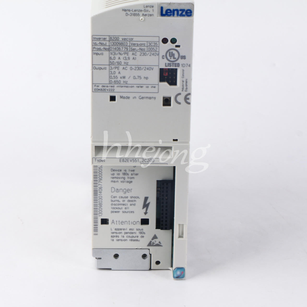 new 1PCS  Lenze Inverter E82EV551_2C200 E82EV551K2C200