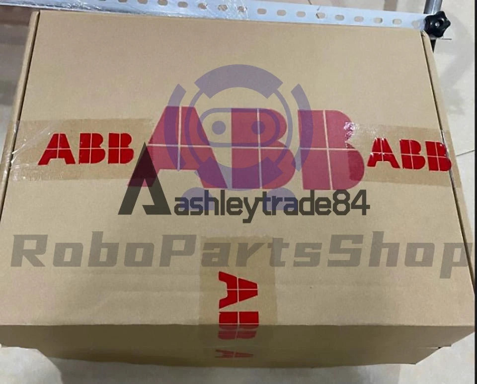 1PCS ABB COMPUTER UNIT DSQC639 3HAC079227-001