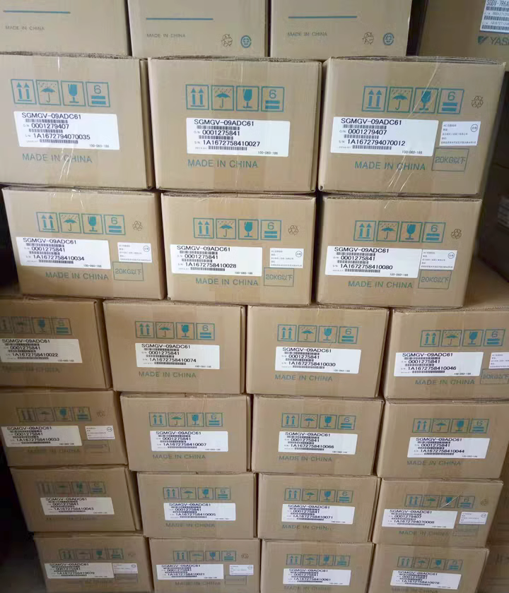 new 1PC Yaskawa SGMEV-03DDA61 Servo Motor SGMEV03DDA61 ping - YASKAWA