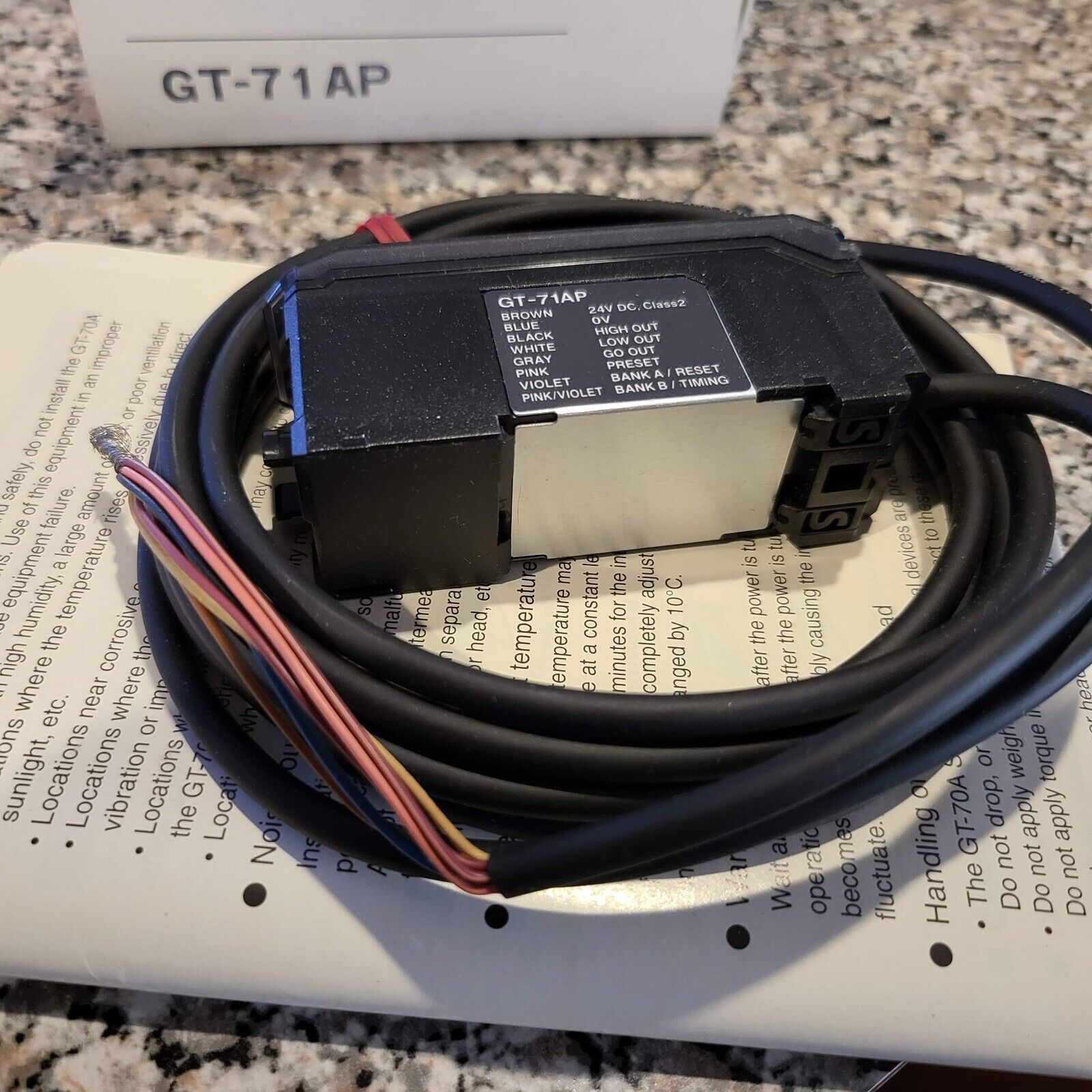 KEYENCE GT-71AP Amplifier DIN Rail Mount - KEYENCE