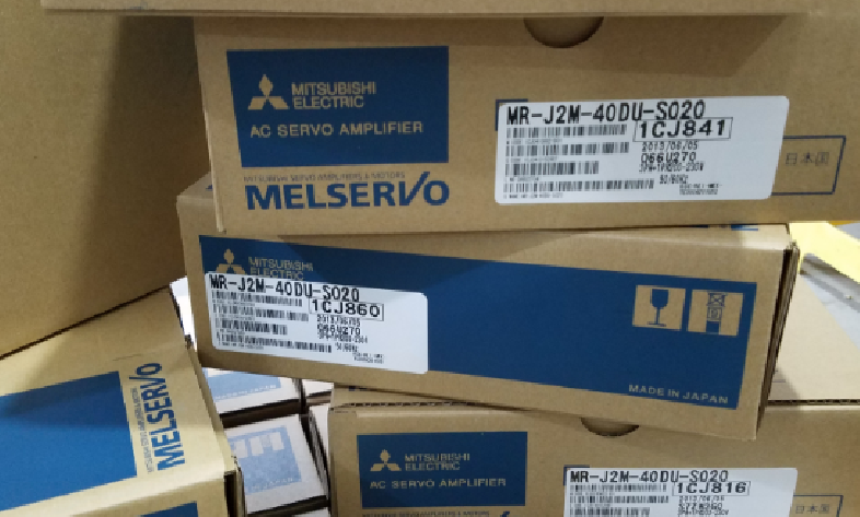 MITSUBISHI AC SERVO DRIVER MR-J2M-40DU-S020
