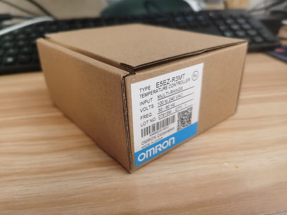 1PCS Omron E5EZ-R3MT E5EZR3MT Temperature Control In Box - Free Shipping #OM