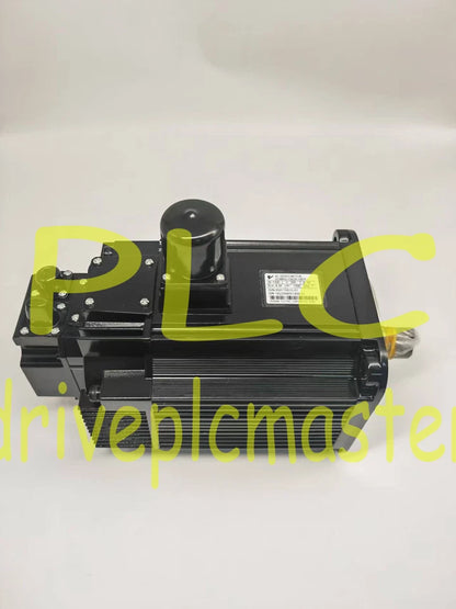 1PC YASKAWA SGMRS-13A2A-YR11 Servo Motor #dr
