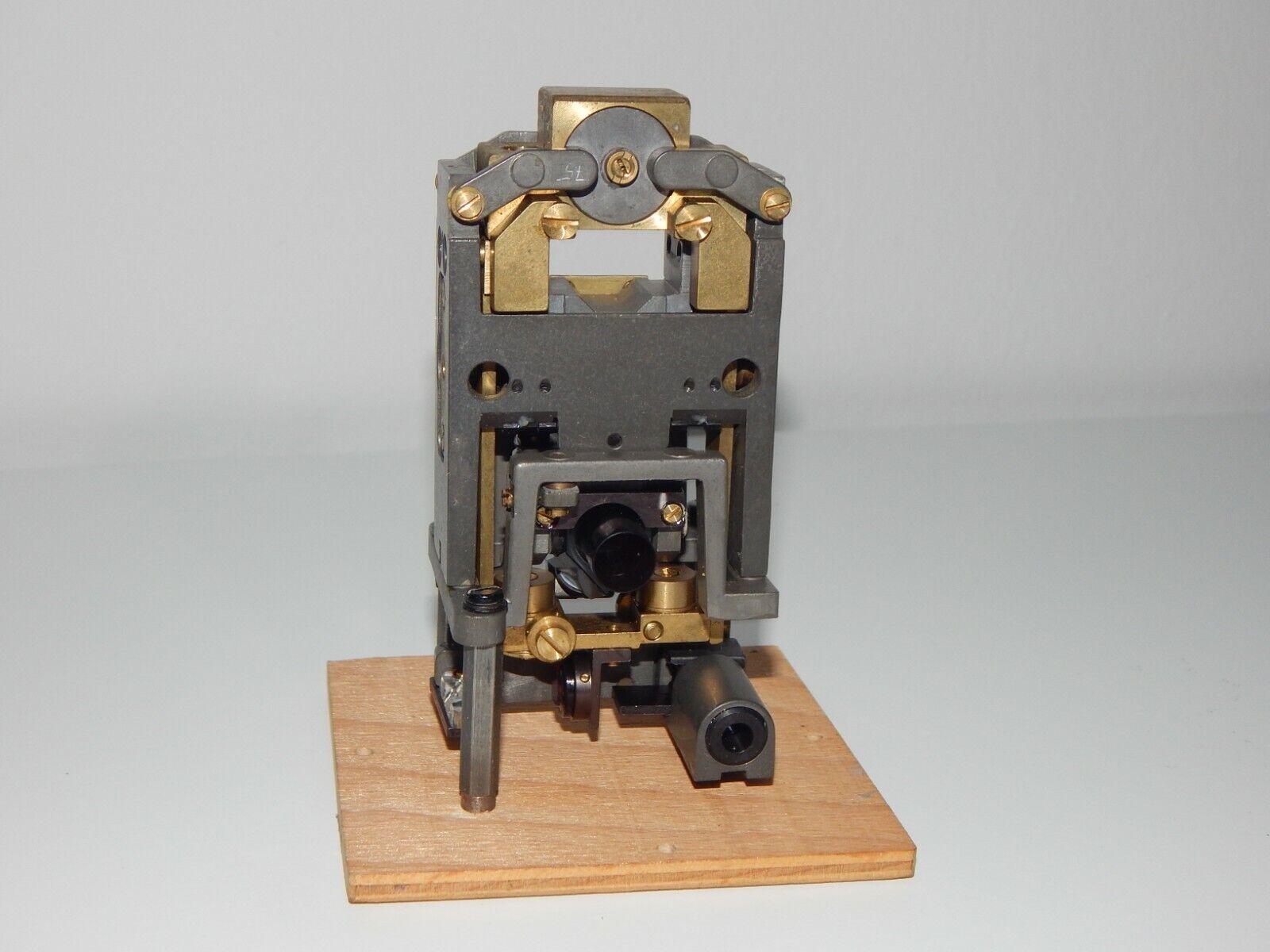used Optical Device Stabilizer - Stabilized optical device ? - KOEED