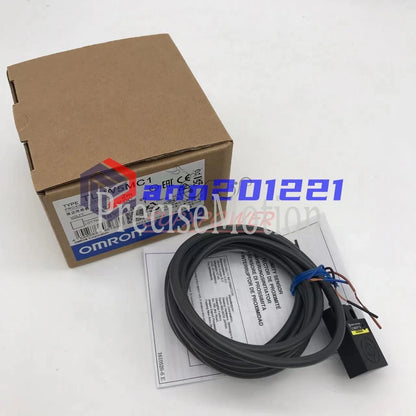 OMRON TL-W5MC1 Proximity switch (1PCS)