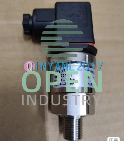 1PCS DANFOSS AKS33 060G2101 Pressure Transmitter
