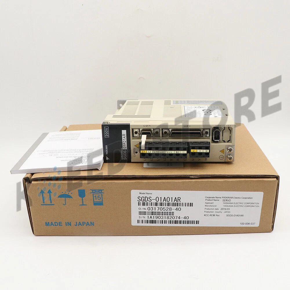 1PCS Yaskawa SGDS-01A01AR Servo Drive Driver IN BOX