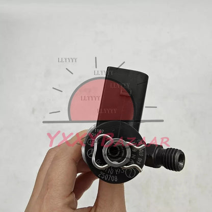 1X Fuel Injector A6480700387 For MERCEDES E-CLASS W211 S21 E320 3.2L 0445110193