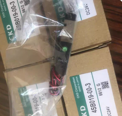 1Pcs 4SB019-00-3 Solenoid Valve