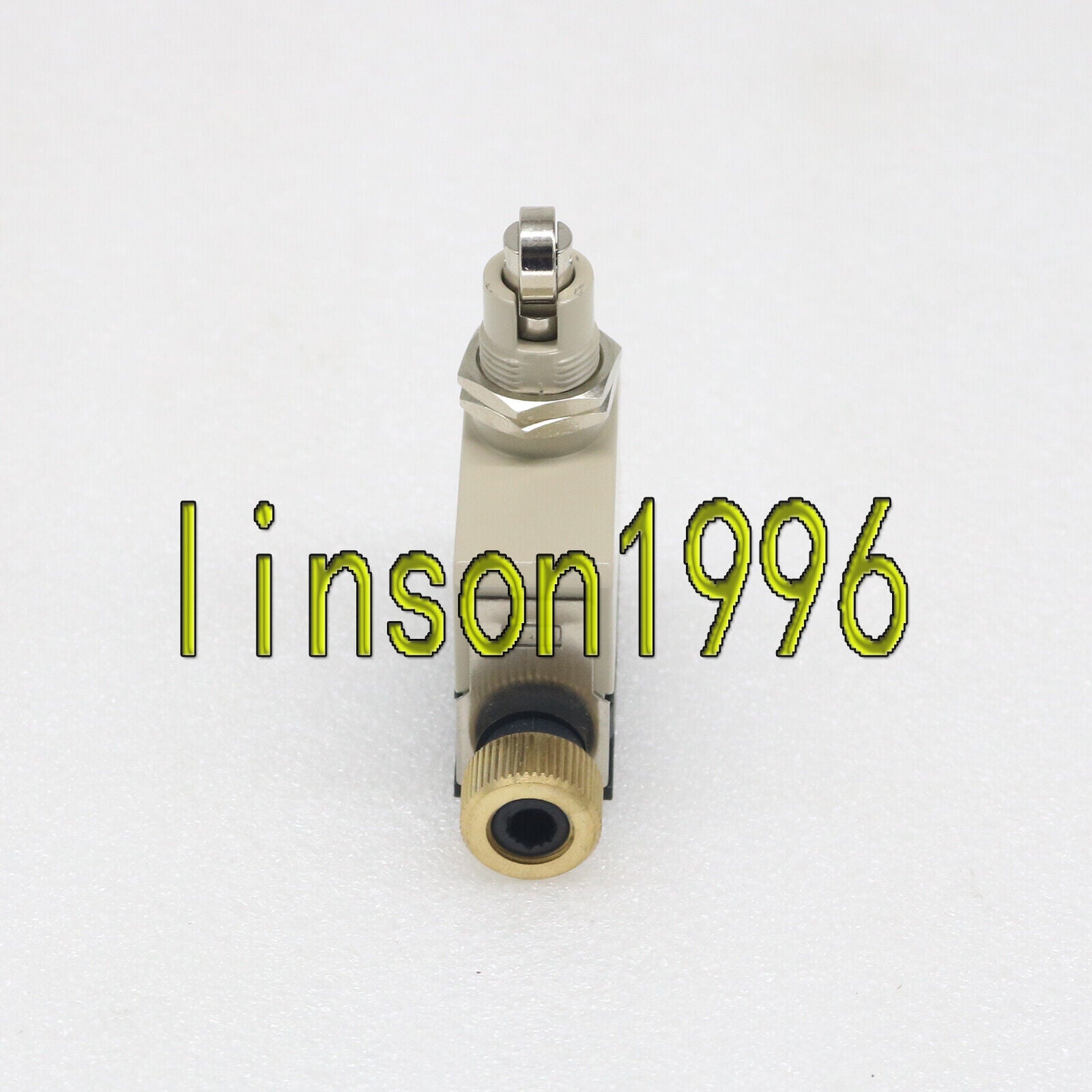 Omron D4E-1A20N Limit Switch new ONE - OMRON