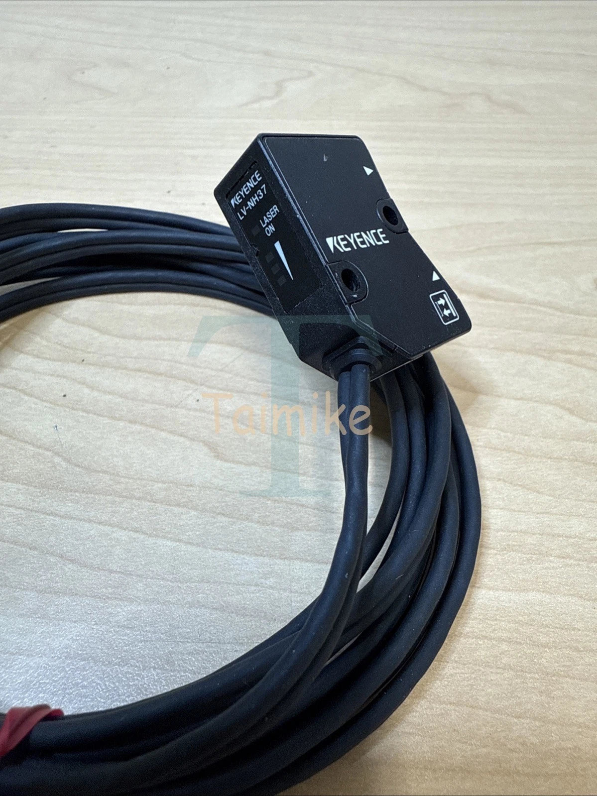 ! Keyence LV-NH37 Laser Sensor Head