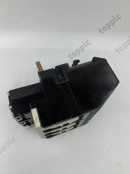 new Fst LR2-D4365C LR2D4365C 1PC Schneider - SCHNEIDER