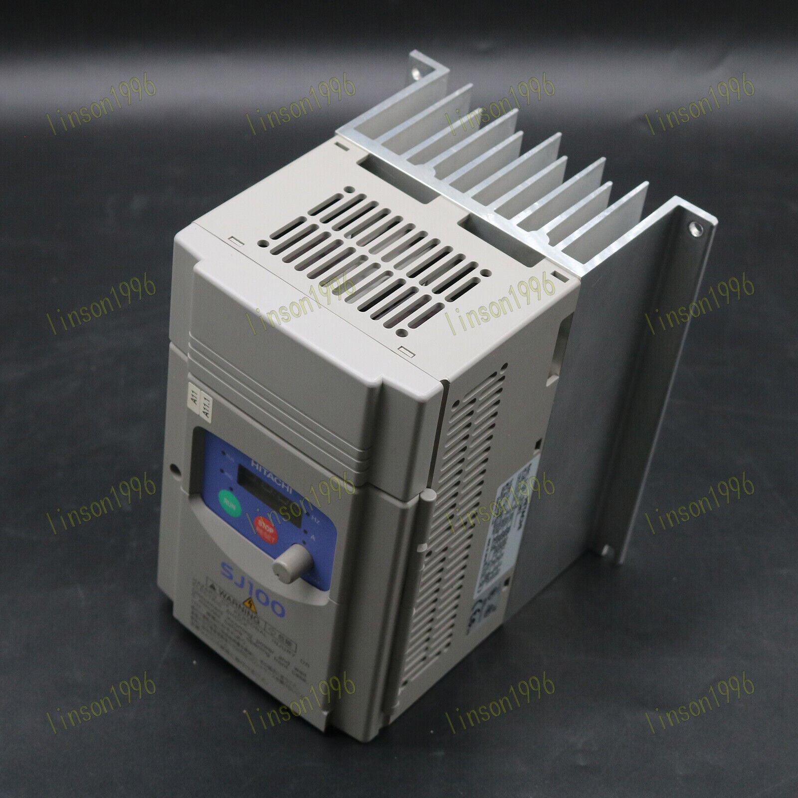 HITachi SJ100-015NFE Frequency Converter 1.5KW 220V - HITACHI