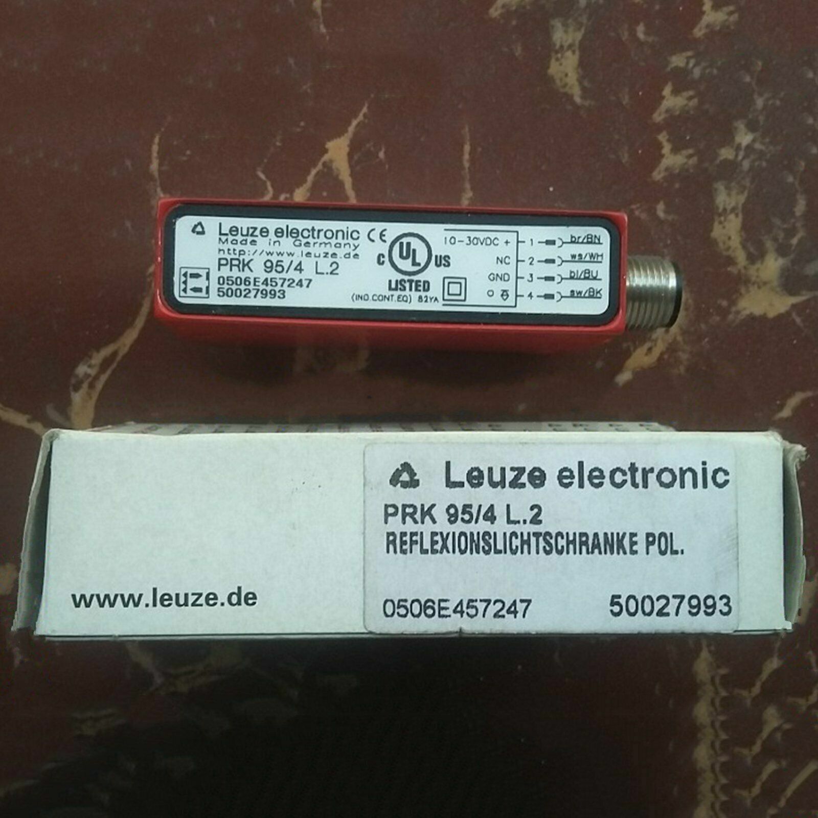 new 1PC  For Leuze PRK 95/4L.2 Sensor In Box