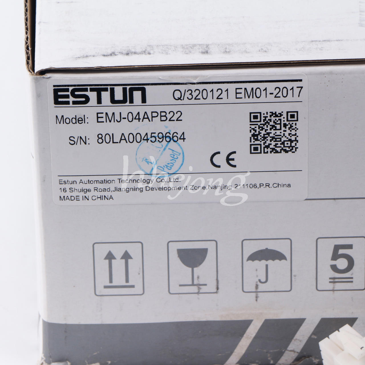 new 1PCS  Estun EMJ-04APB22 servo motor 400W Estun