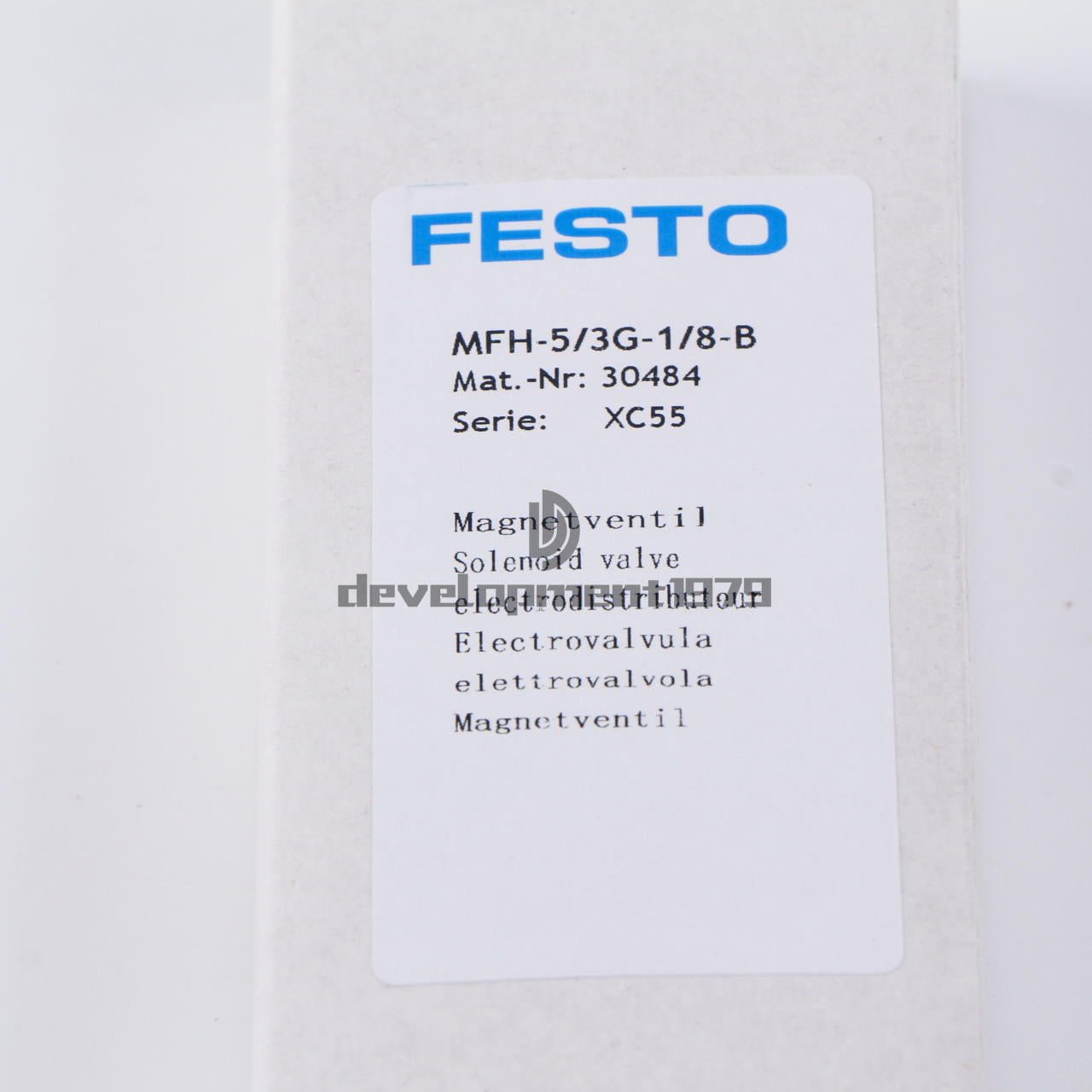 new 1PC FESTO MFH-5/3G-1/8-B 30484 Air Solenoid Valve