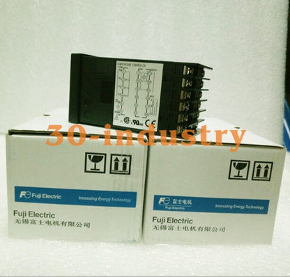 Fuji PXR4TCY1-FW000-C Temperature Controller - 1PC - FUJI