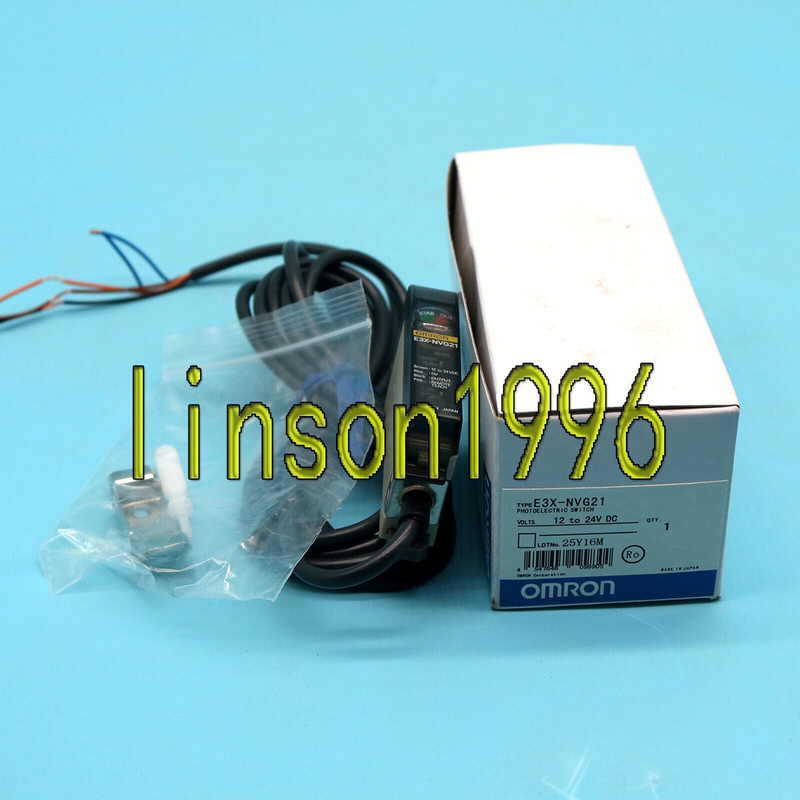Omron E3X-NVG21 Photoelectric Sensor - OMRON