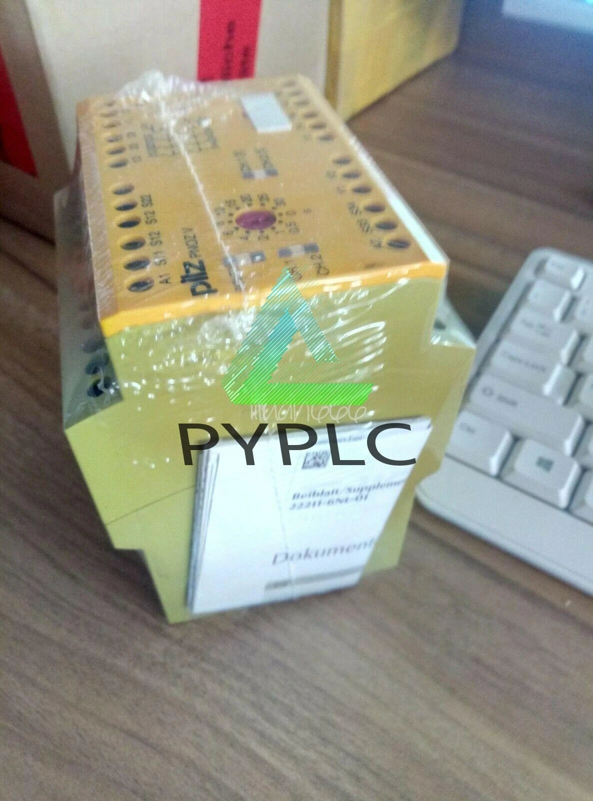 1Pcs Pilz 774790 PNOZ V 30s 24VDC 3n/o 1n/c 1n/o t Relay