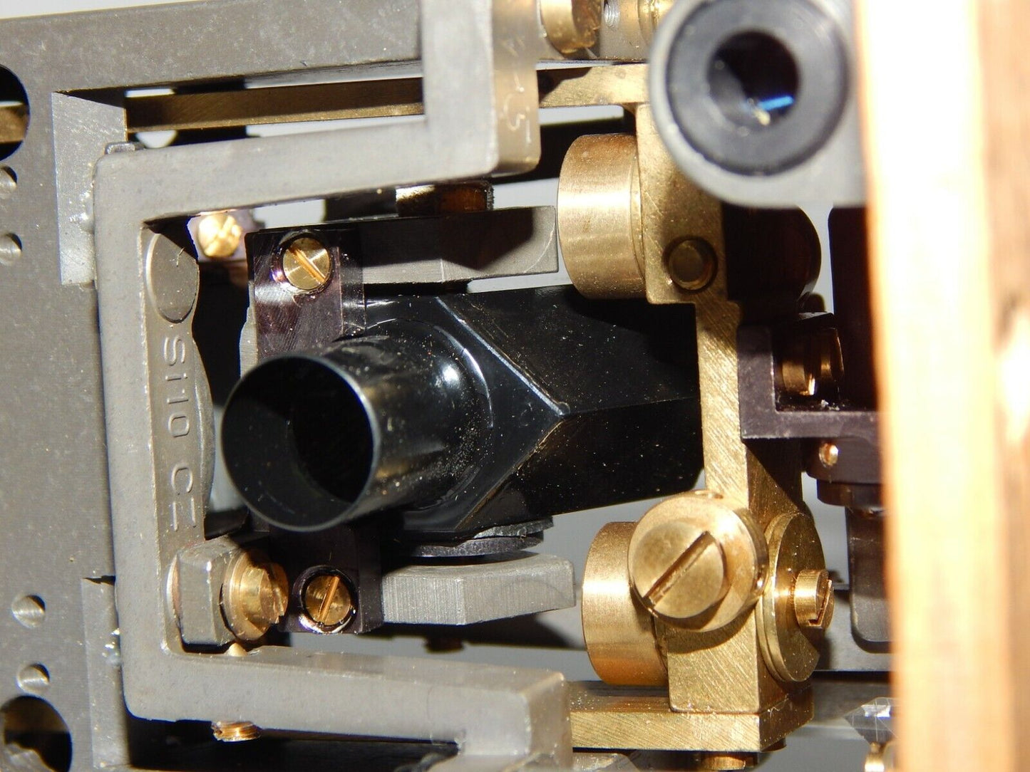 used Optical Device Stabilizer - Stabilized optical device ? - KOEED