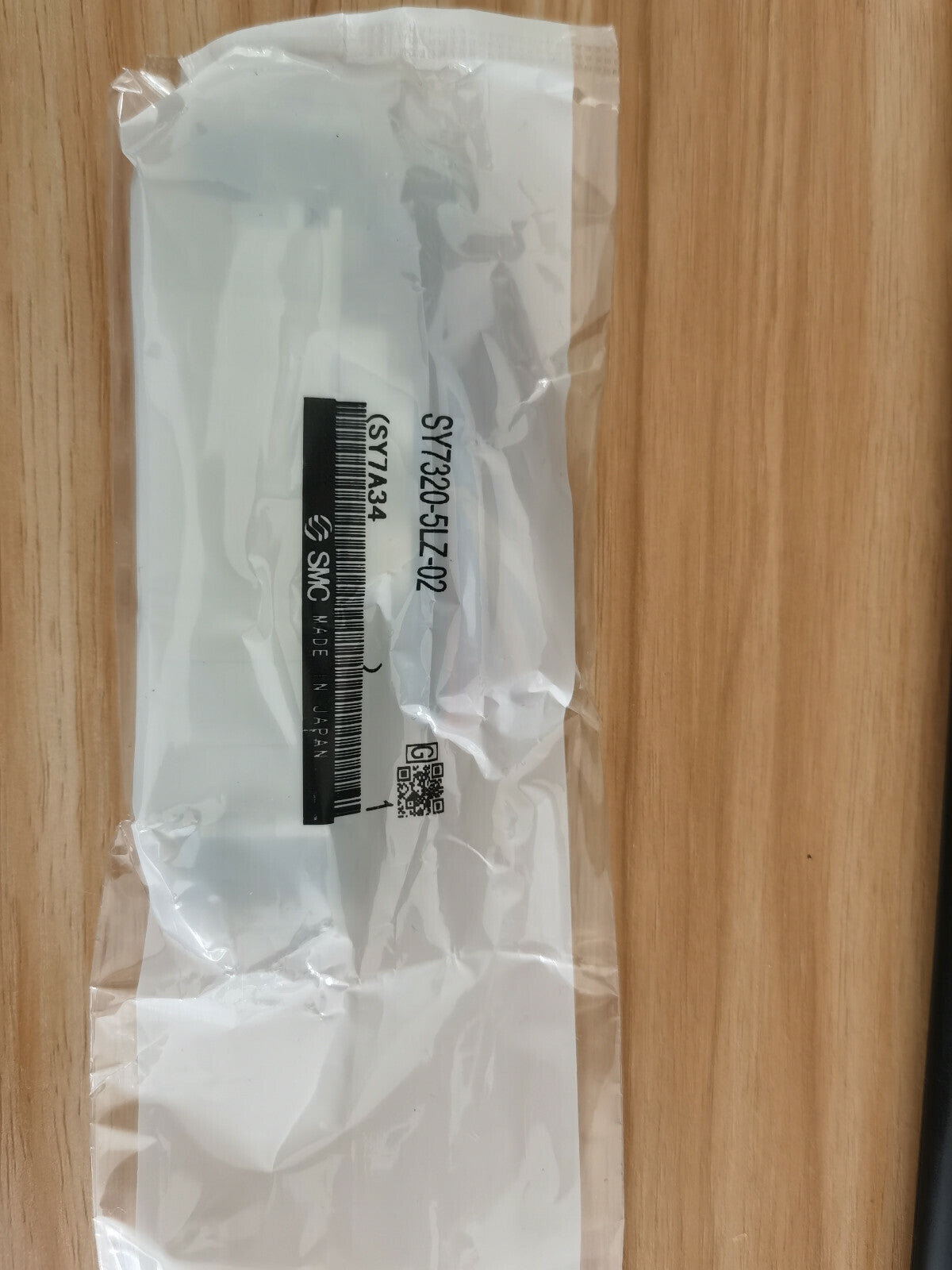 1PCS SMC SY7320-5LZ-02 SY73205LZ02  Solenoid Valve - Free Shipping #SM