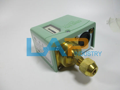 new QTY:1 For Pressure switch PSNS-C106 - PLCDEV