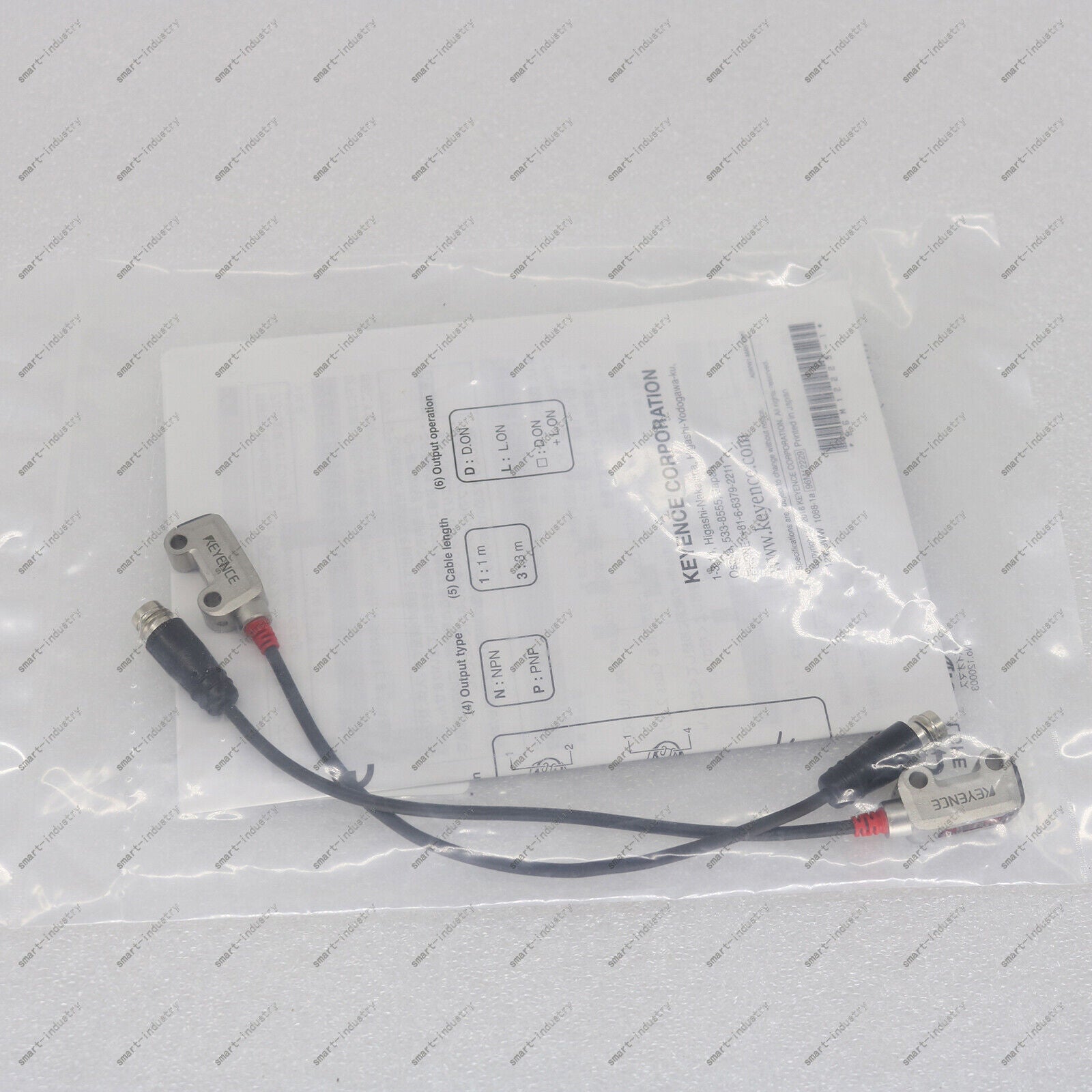 new 1pc  keyence Photoelectric switch sensor PR-M51CP ship