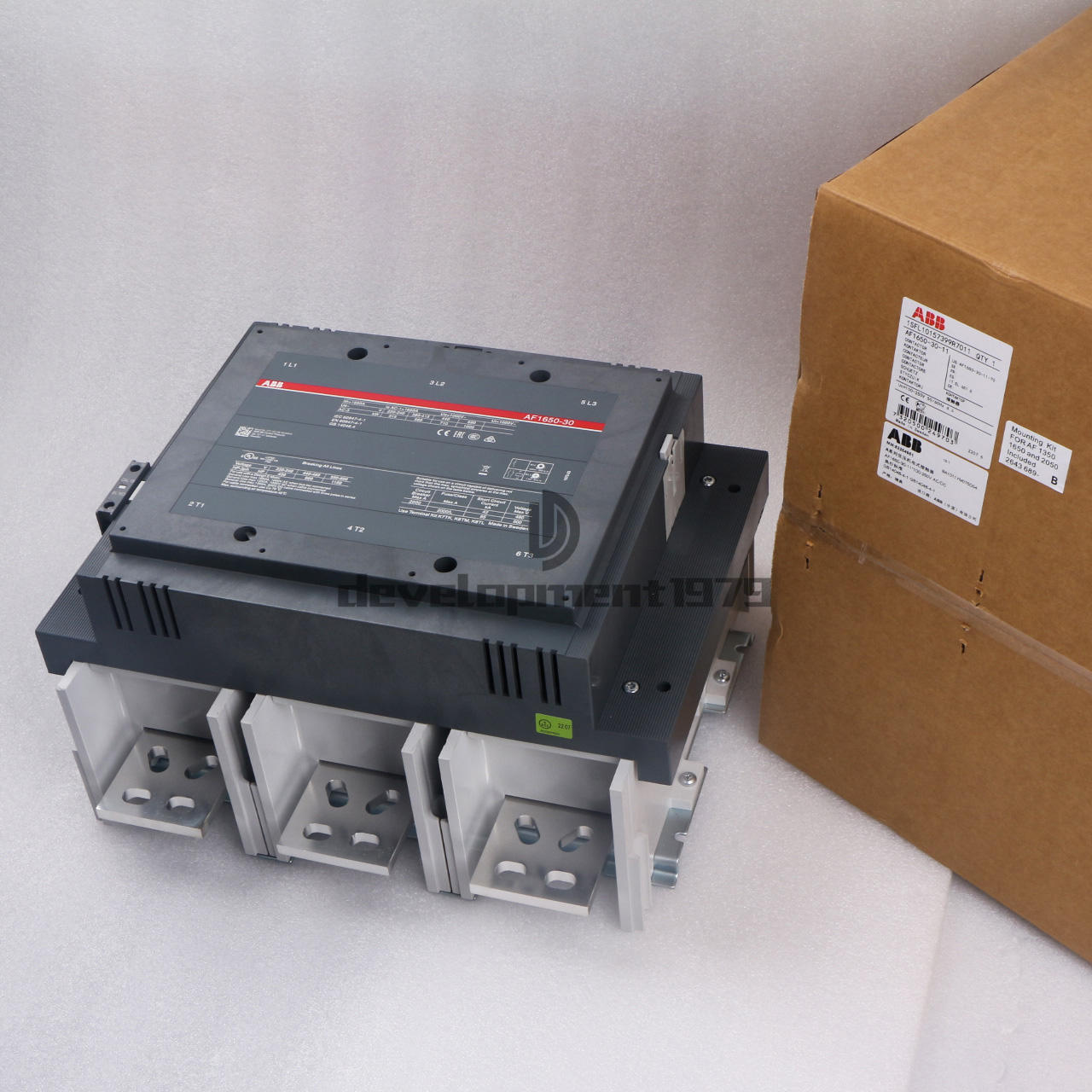 new ONE ABB AF1650-30-11 1SFL10157399R7011 Contactor - ABB