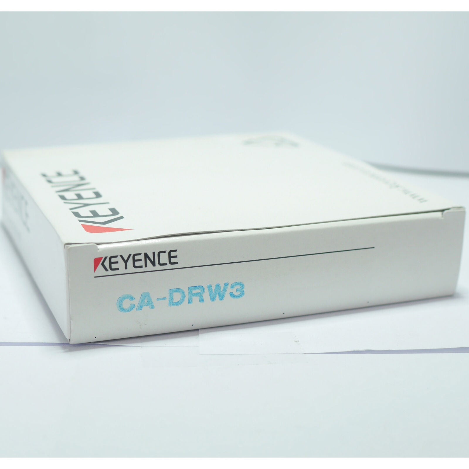 new 1PC  KEYENCE White ring light source sensor CA-DRW3
