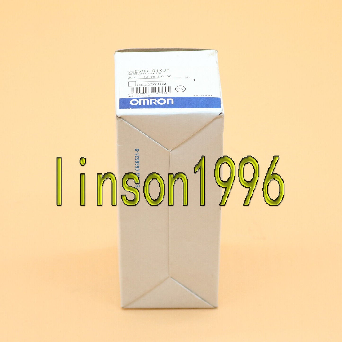 Omron E5CS-R1KJX 100-240VAC Temperature Controller - OMRON