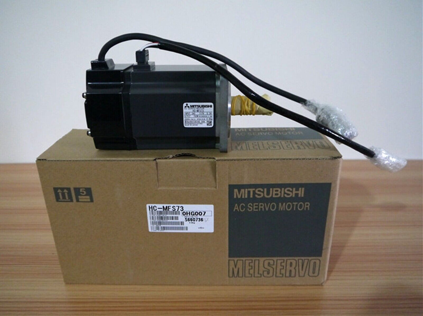 MITSUBISHI HC-MFS73 AC Servo Motor Drive - MITSUBISHI