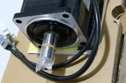 Yaskawa SGMAH-08A1A41 Servo Motor 750W - YASKAWA