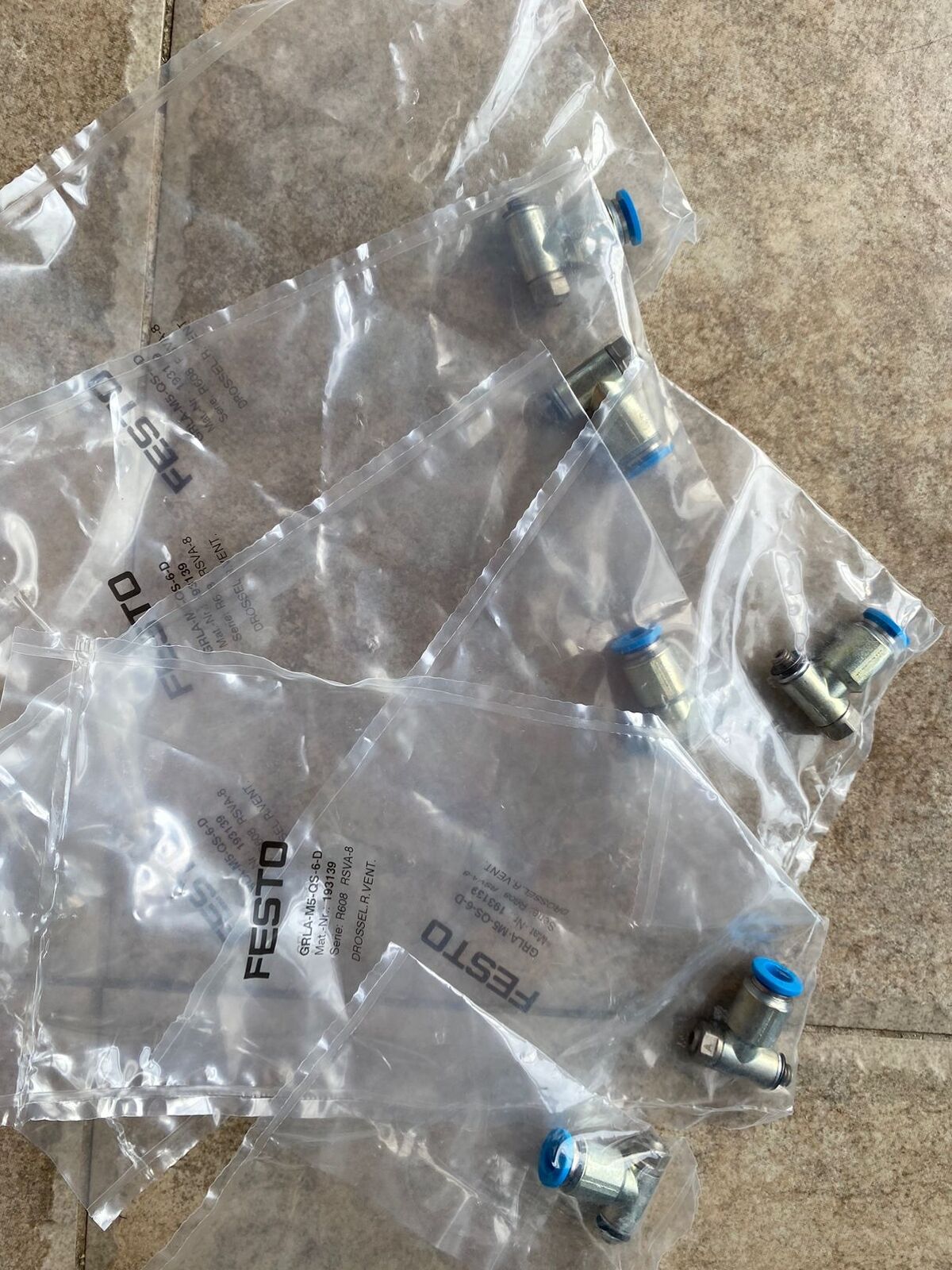 new 1PC Festo GRLA-M5-QS-6-D 193139 One-way Flow Control Valve 193139 - FESTO