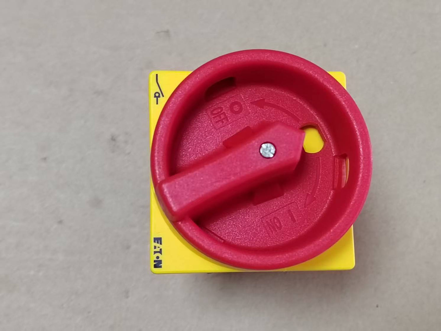 new 1PC EATON MOLELLER T0-2-1/EA/SVB Fast