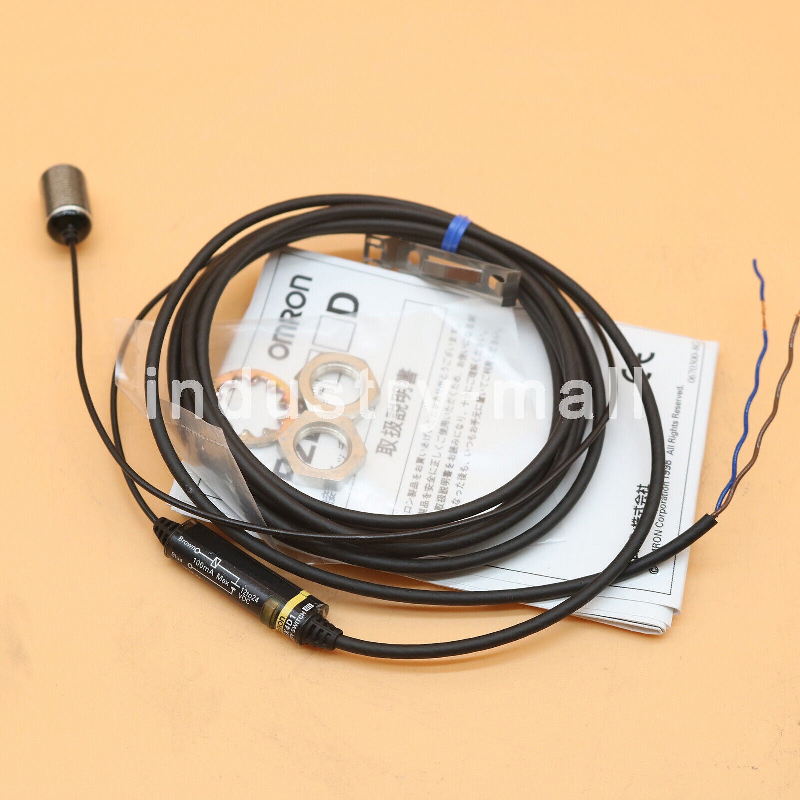 Omron Proximity Switch E2EC-X4D1 - OMRON