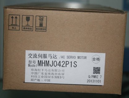 1PC PANASONIC AC SERVO MOTOR MHMJ042P1S